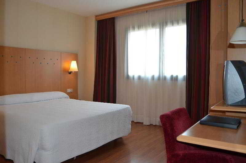 Catalonia La Maquinista 4* Barcellona